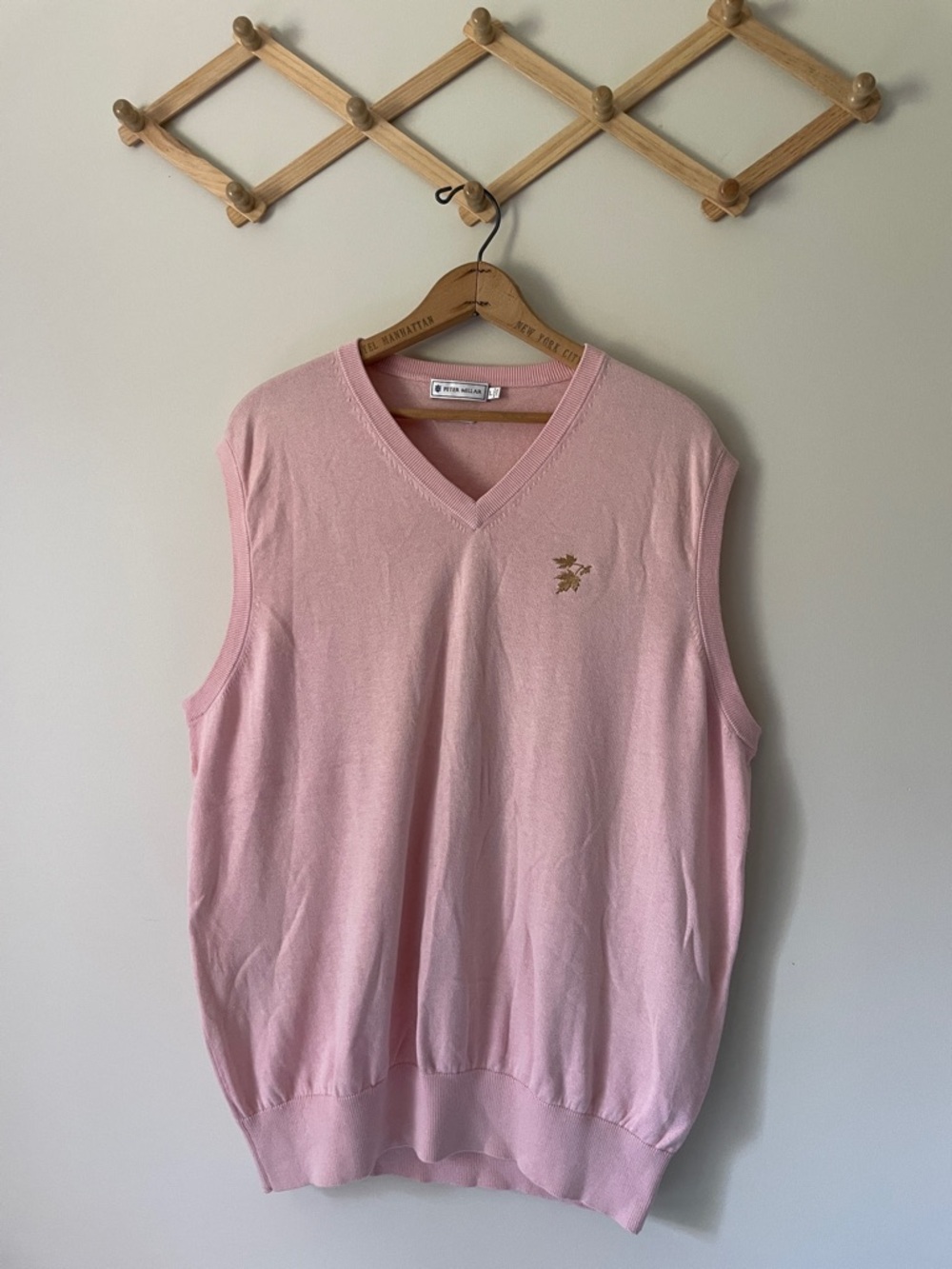 Peter Millar Pink V-Neck Sleeveless Sweater Vest, silk, cashmere,cotton fabric